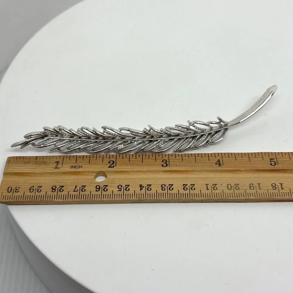 Silver Tone Wheat Stalk Broach Pin Textured Botanical 5
